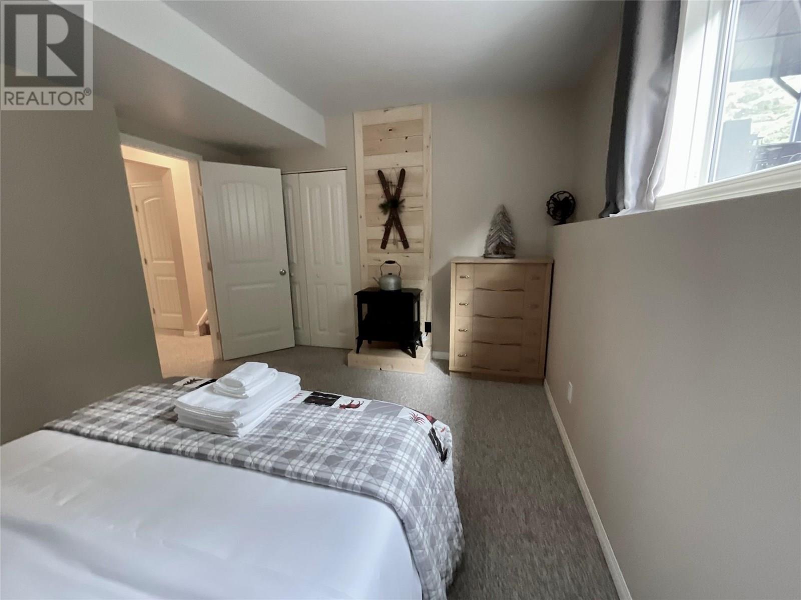 132 Babcock Avenue, Tumbler Ridge
