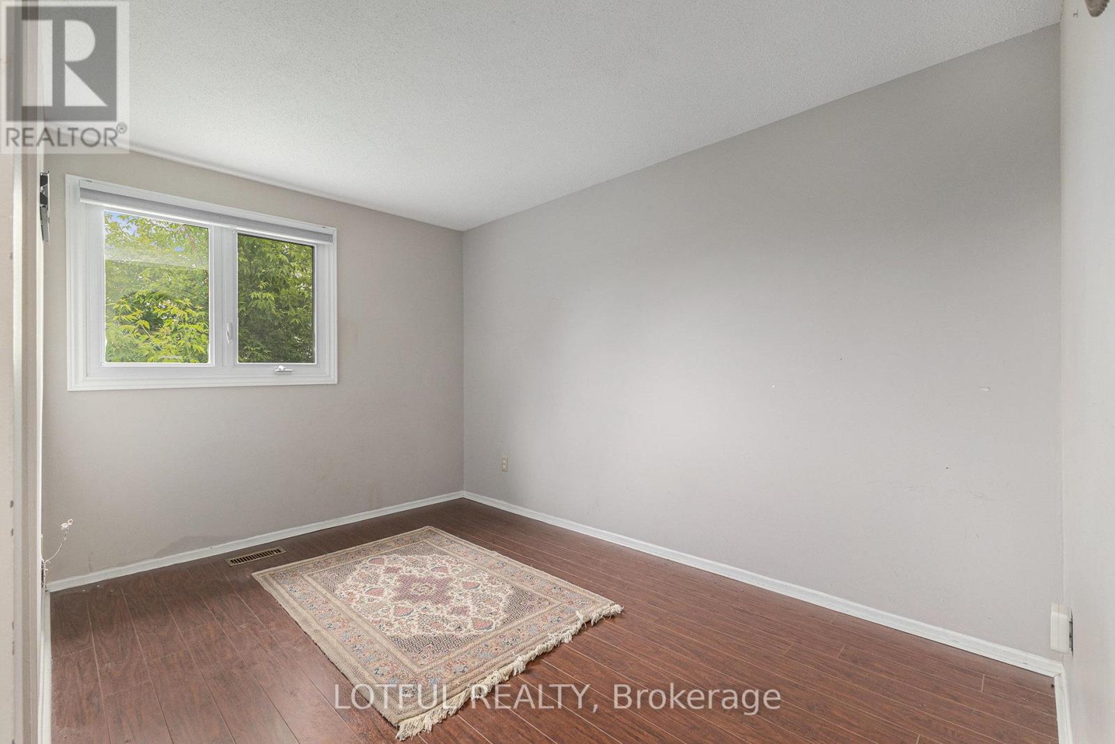Photo 17 of 1134 Alenmede Crescent, Ottawa ON