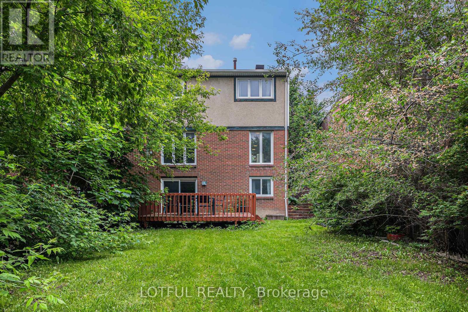 Photo 24 of 1134 Alenmede Crescent, Ottawa ON