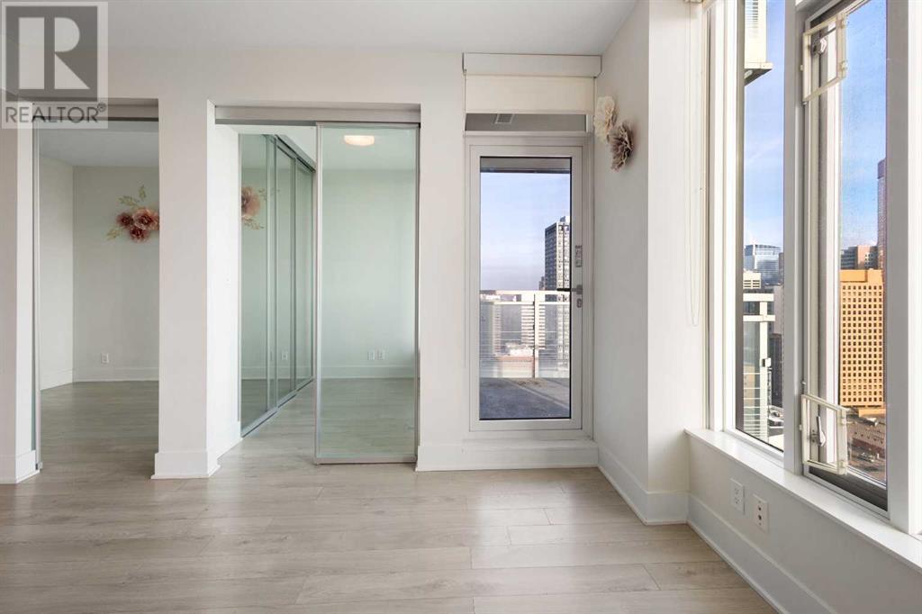 Single Family House High rise for Sale in    Avenue SW Beltline Calgary 