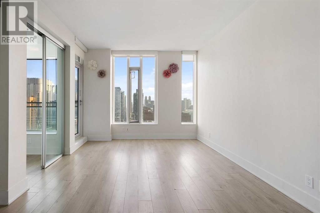 Single Family House High rise for Sale in    Avenue SW Beltline Calgary 