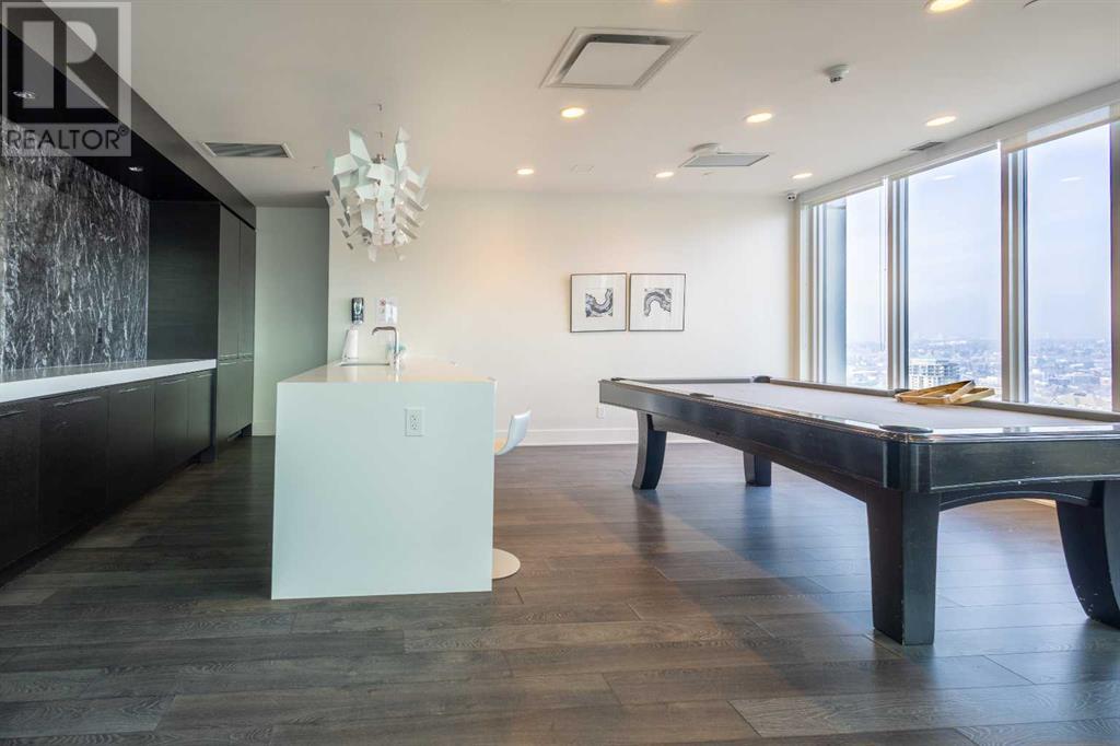 Single Family House High rise for Sale in    Avenue SW Beltline Calgary 