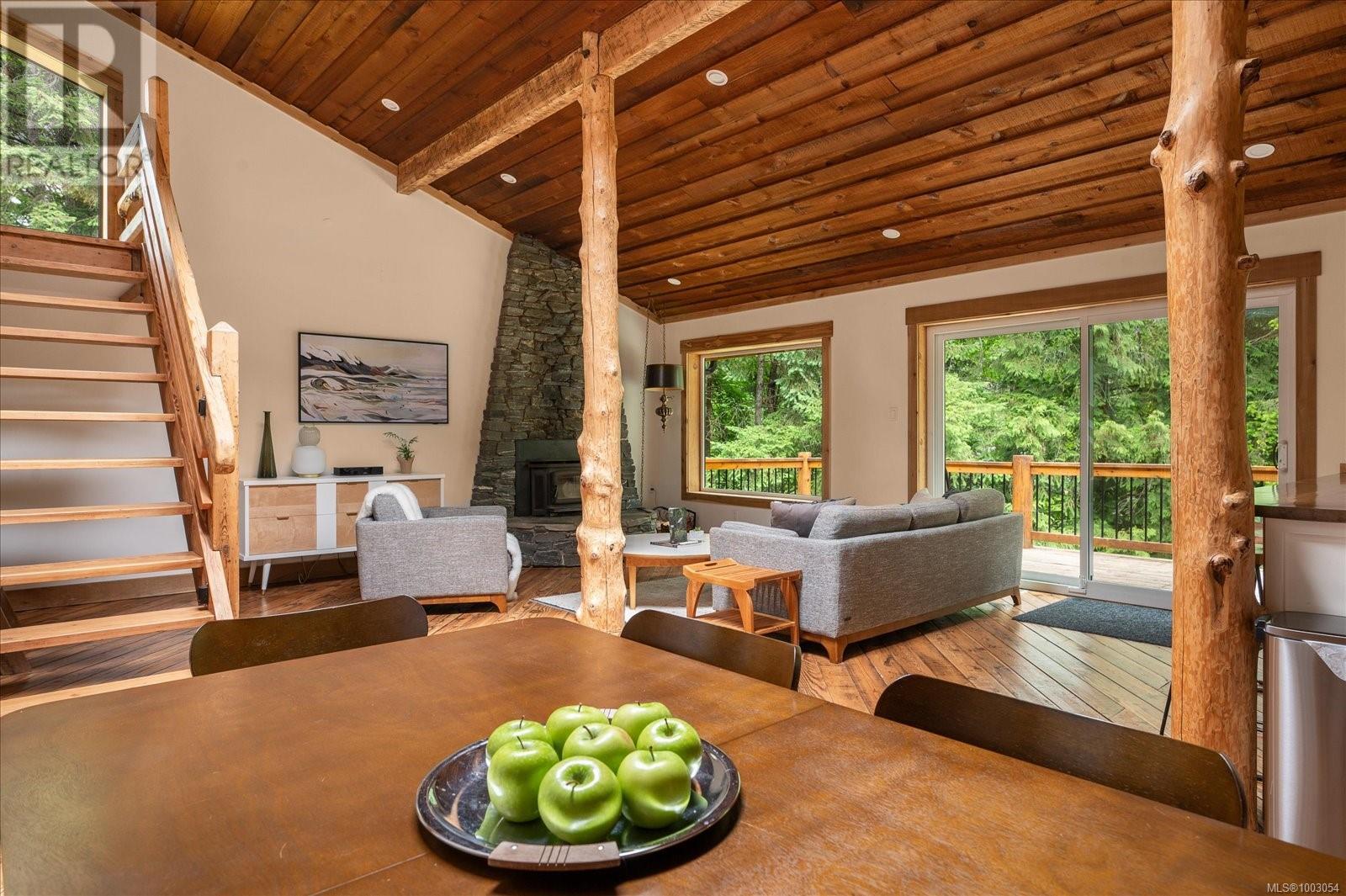 3412 Juriet Rd, Nanaimo