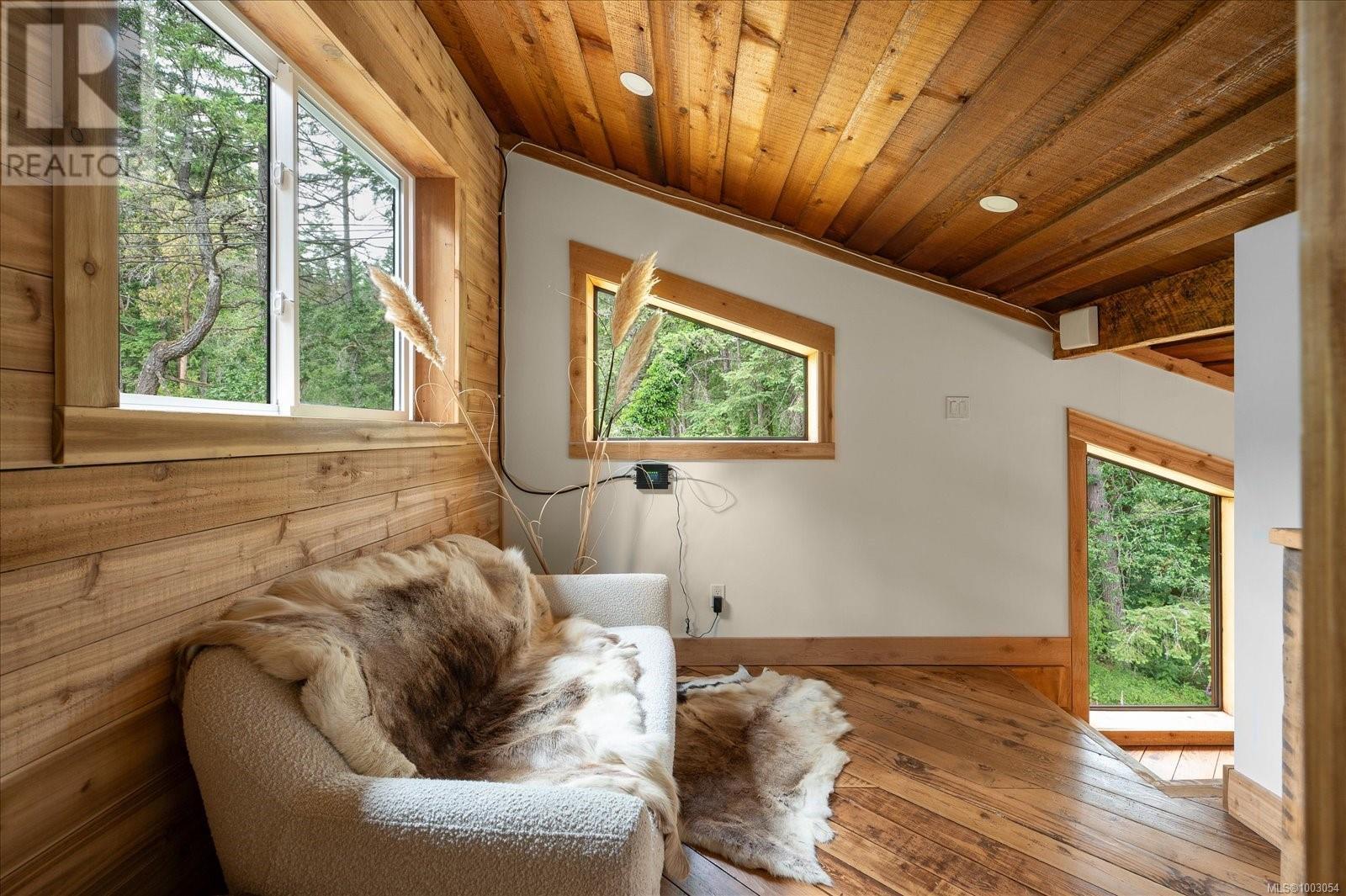 3412 Juriet Rd, Nanaimo