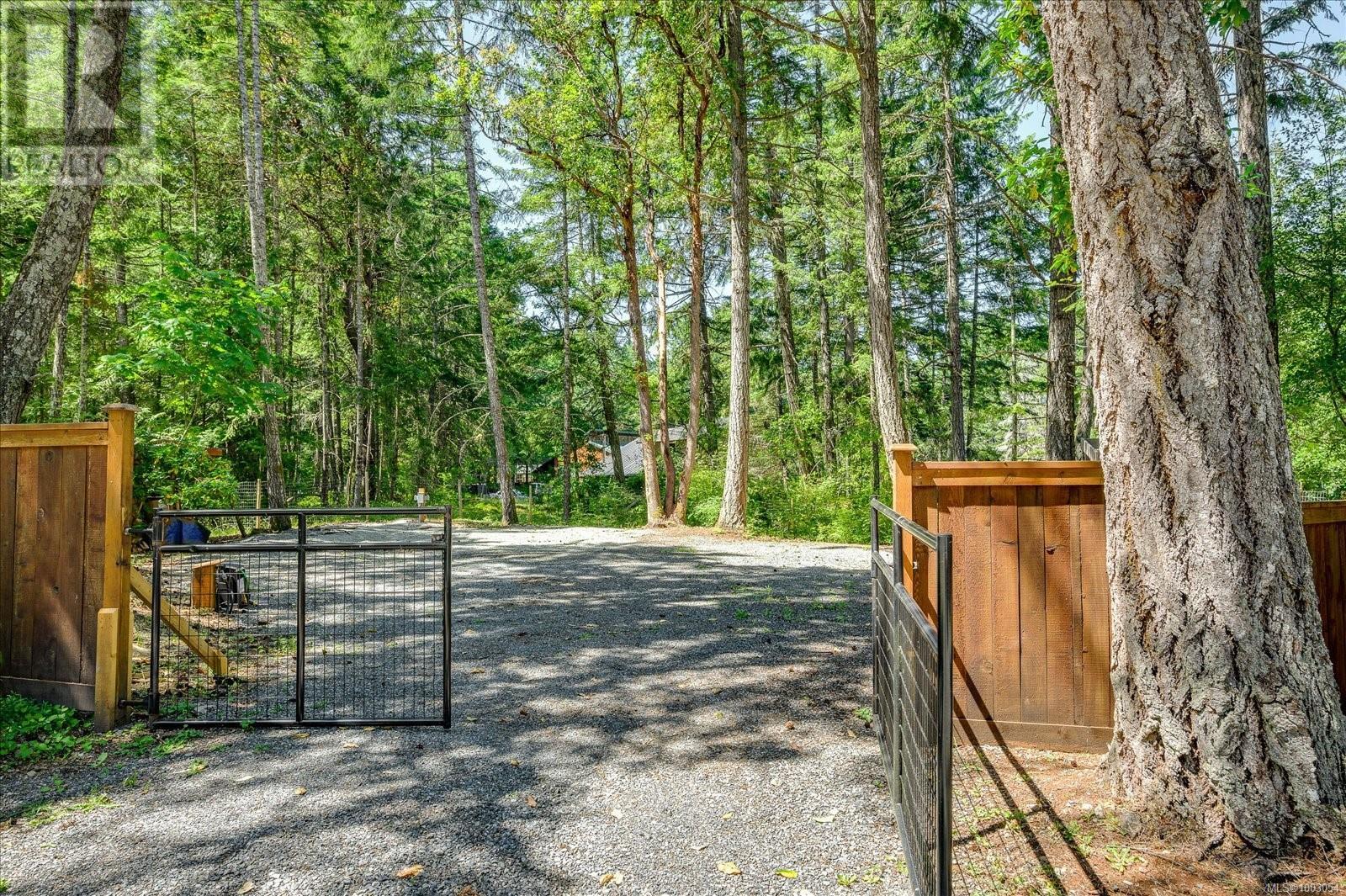 3412 Juriet Rd, Nanaimo