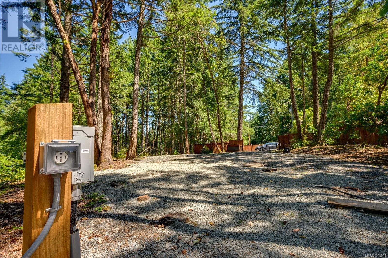 3412 Juriet Rd, Nanaimo