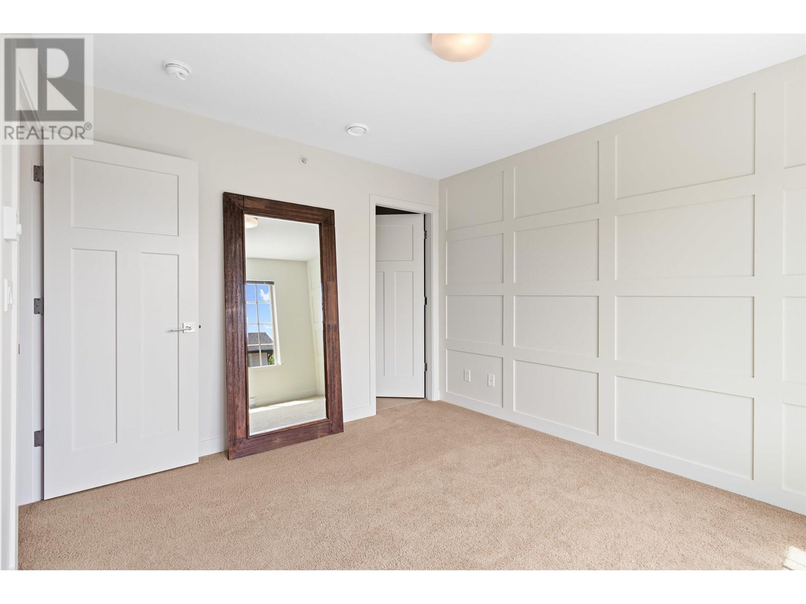 Photo 2 of 35 11305 240 Street, Maple Ridge BC