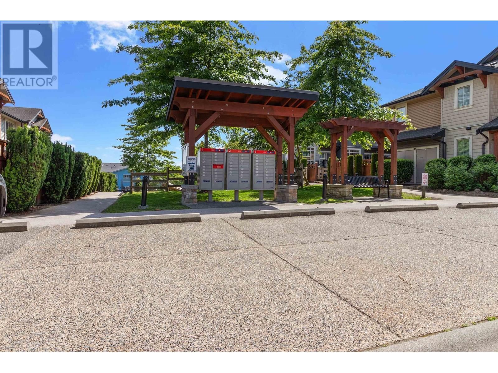 Photo 20 of 35 11305 240 Street, Maple Ridge BC