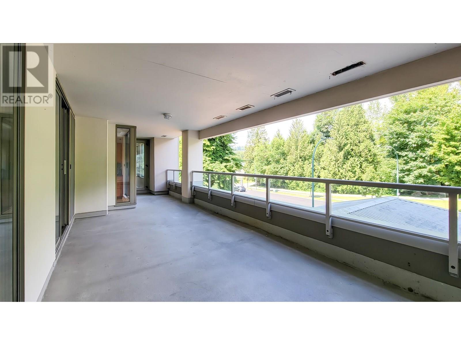 Photo 18 of 203 3070 Guildford Way, Coquitlam BC