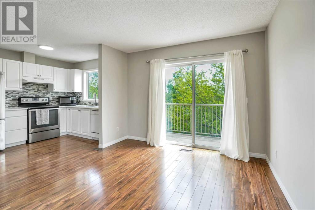 Single Family House for Sale in  Citadel Point NW Citadel Calgary 