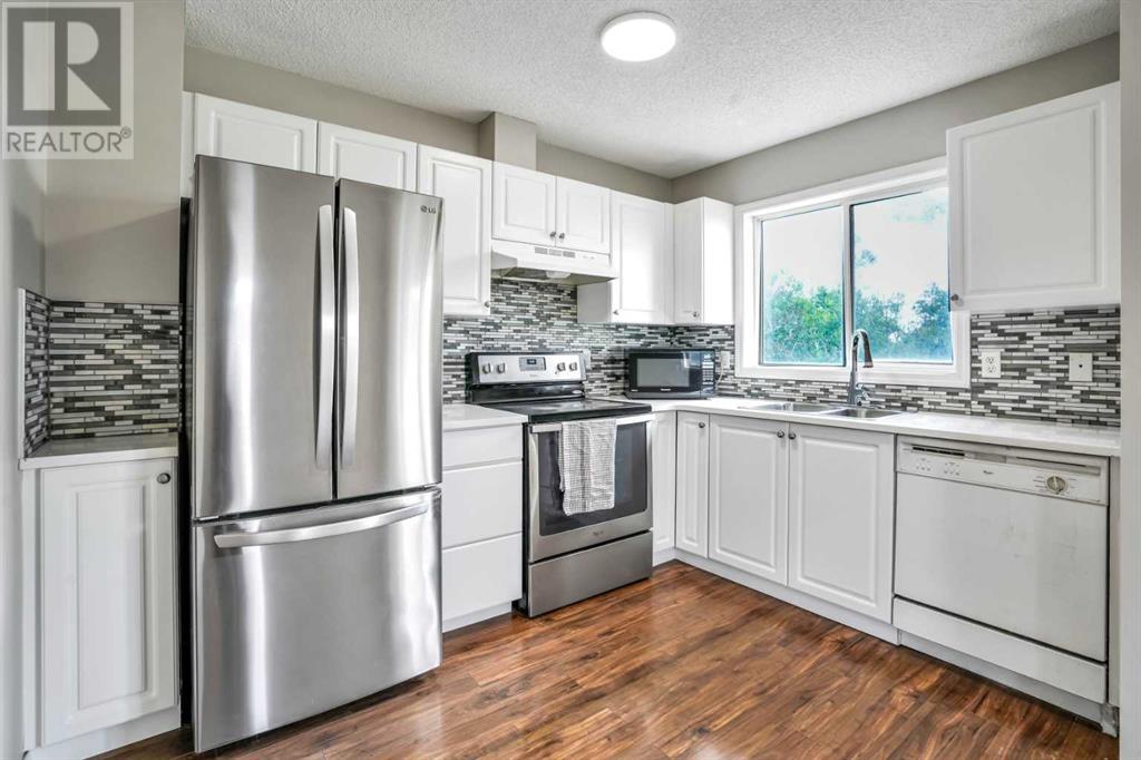 Single Family House for Sale in  Citadel Point NW Citadel Calgary 