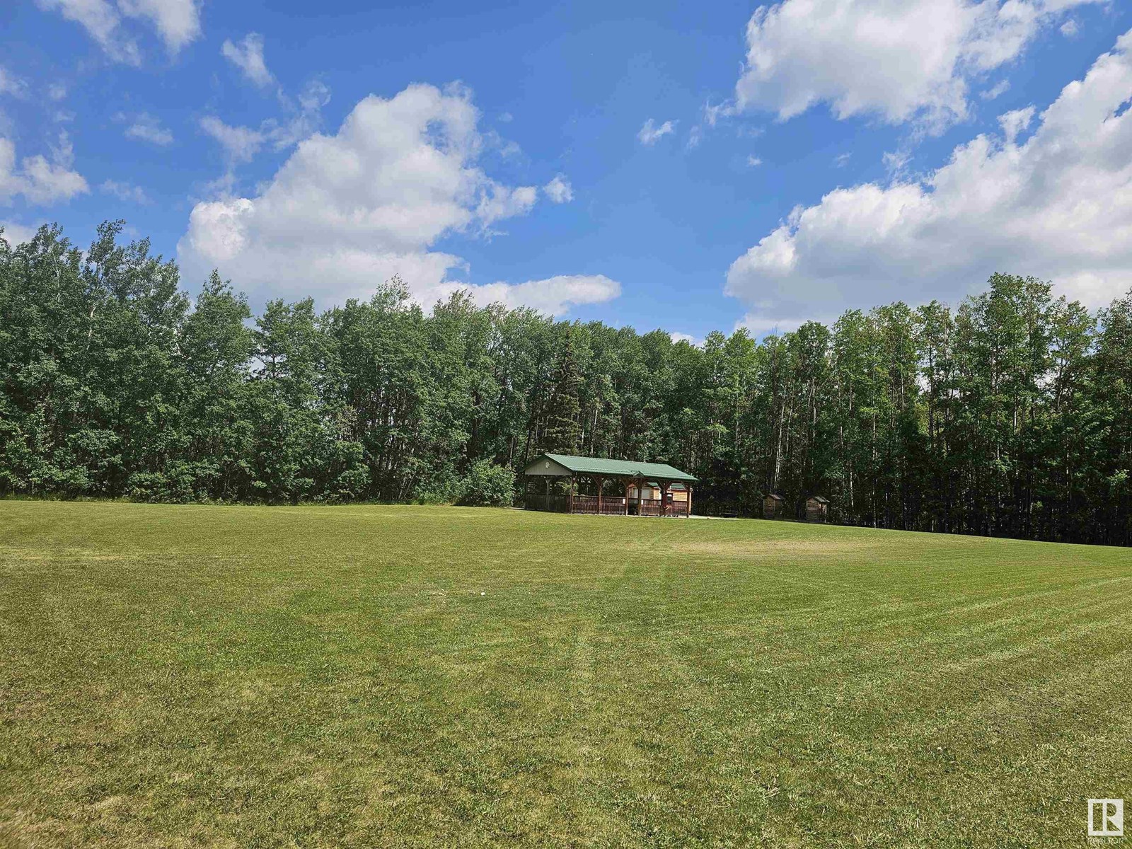 Photo 1 of 82 4418 Hwy 633, Rural Lac Ste Anne County AB