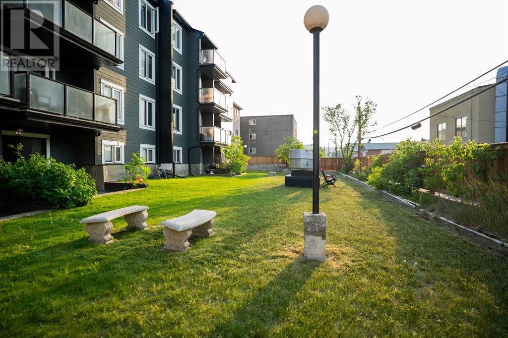 Single Family House for Sale in    Avenue SW Sunalta Calgary 