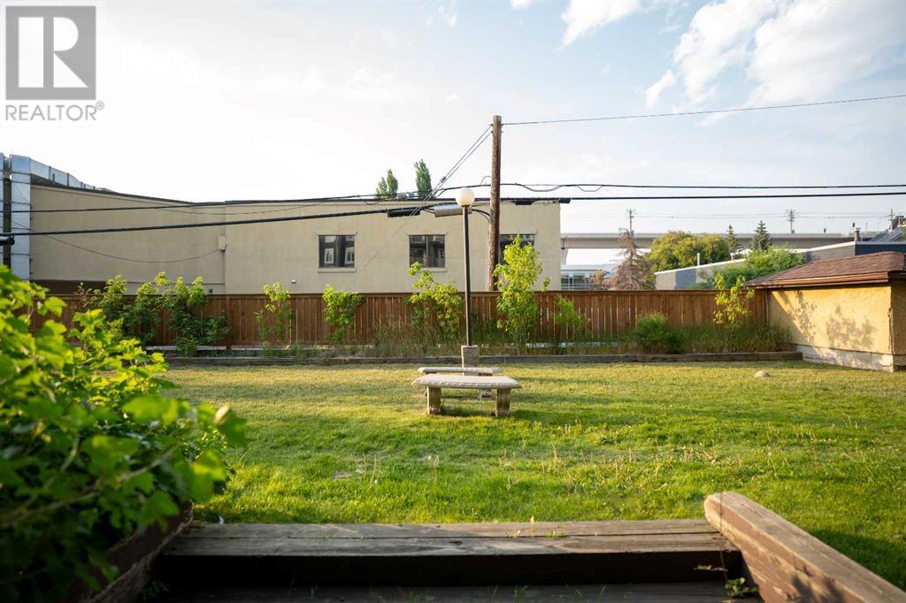 Single Family House for Sale in    Avenue SW Sunalta Calgary 