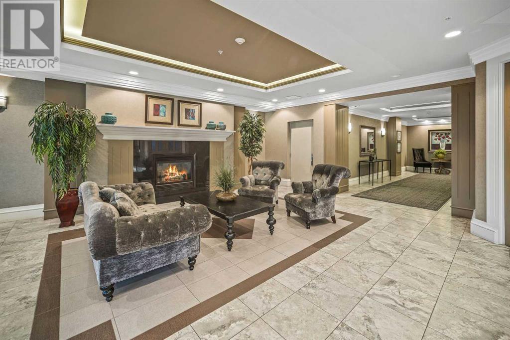 Single Family House for Sale in    Street NW Hillhurst Calgary 