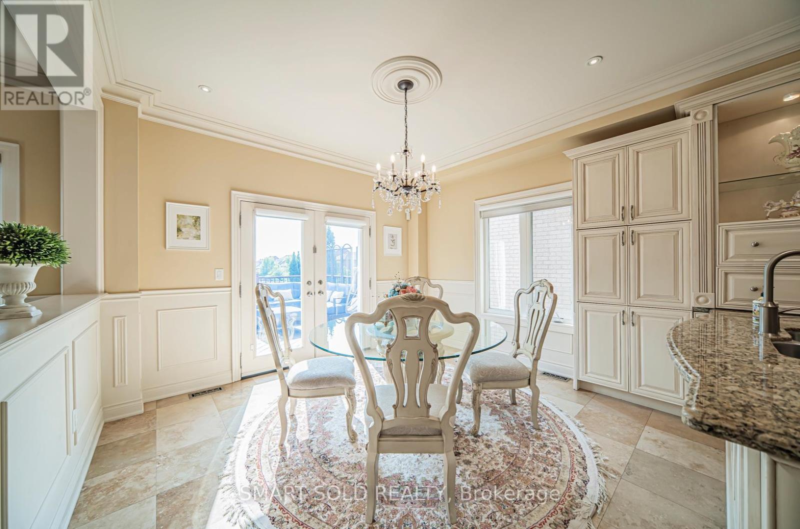 Single Family House for Sale in  DEWPOINT ROAD Vaughan (Patterson) 