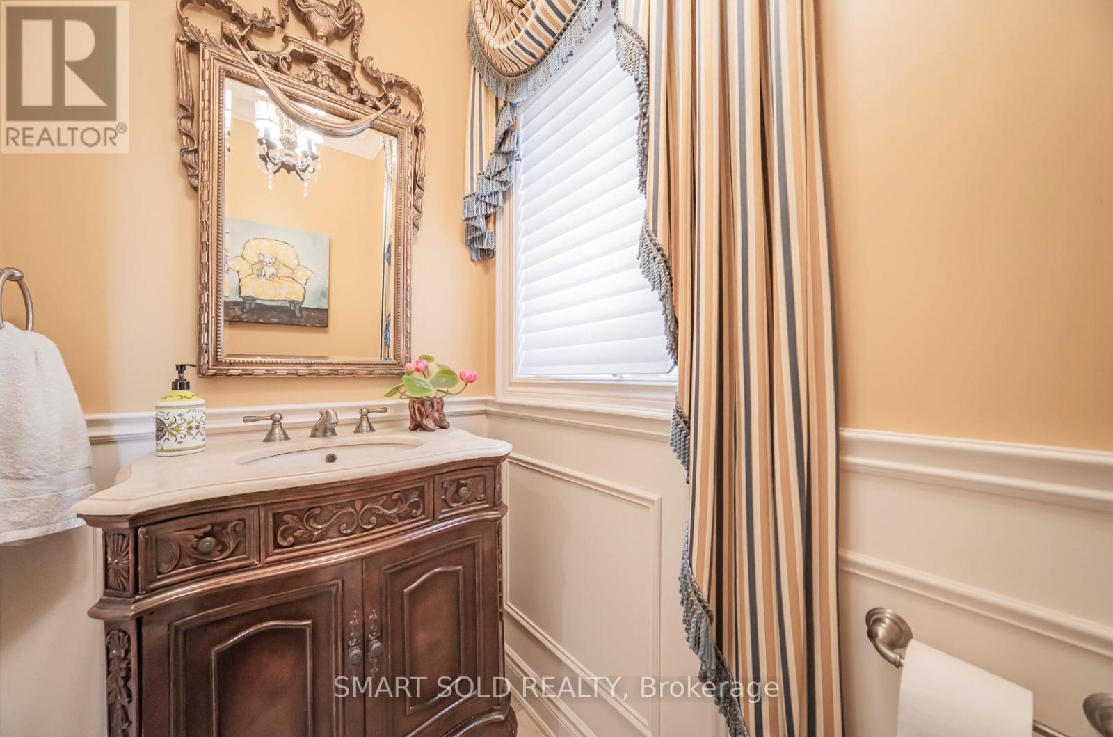 Single Family House for Sale in  DEWPOINT ROAD Vaughan (Patterson) 