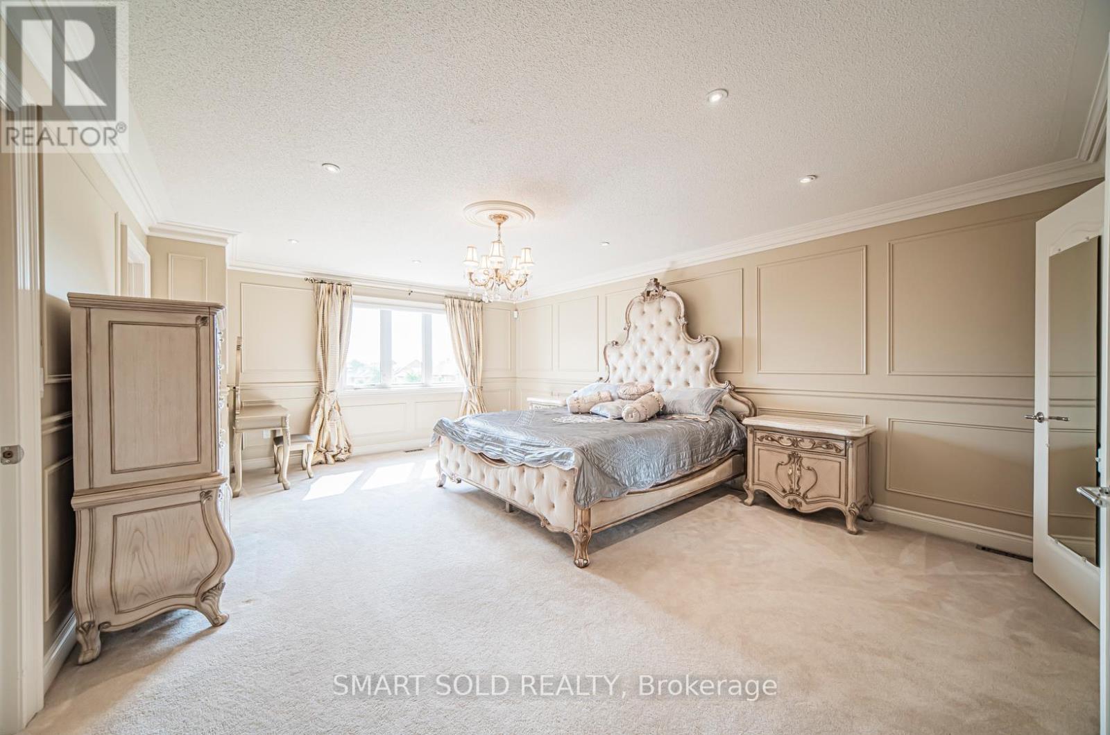 Single Family House for Sale in  DEWPOINT ROAD Vaughan (Patterson) 