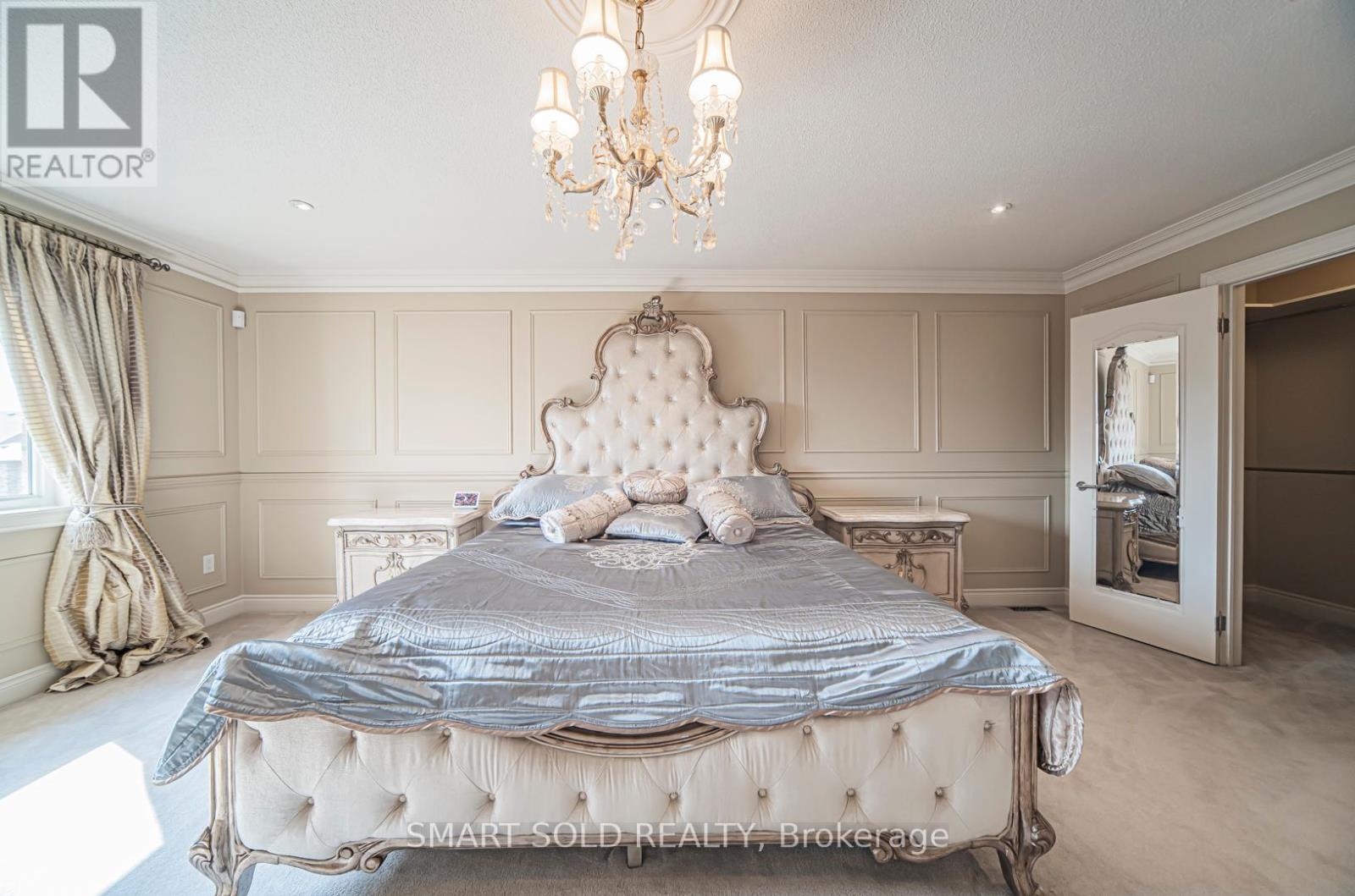 Single Family House for Sale in  DEWPOINT ROAD Vaughan (Patterson) 