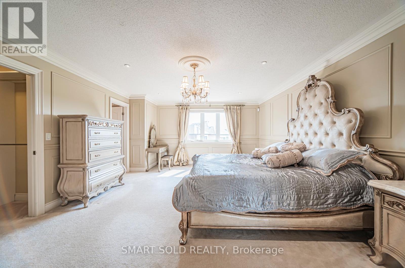 Single Family House for Sale in  DEWPOINT ROAD Vaughan (Patterson) 