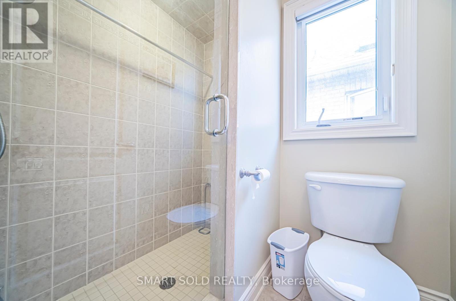 Single Family House for Sale in  DEWPOINT ROAD Vaughan (Patterson) 