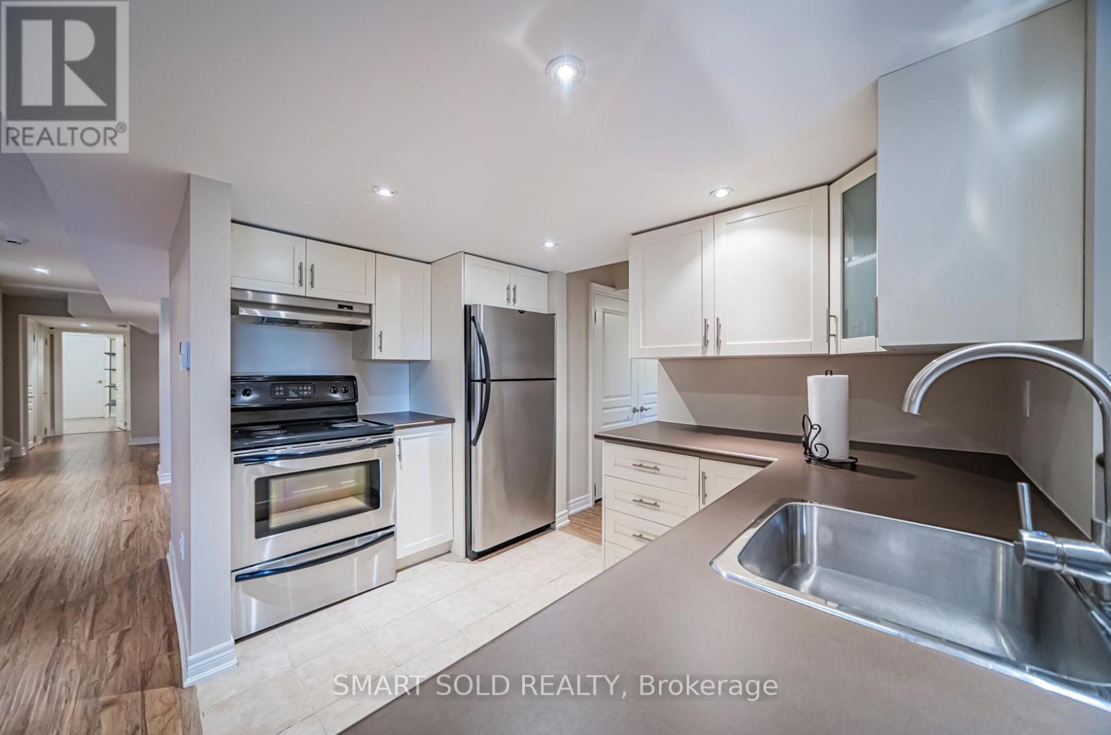 Single Family House for Sale in  DEWPOINT ROAD Vaughan (Patterson) 