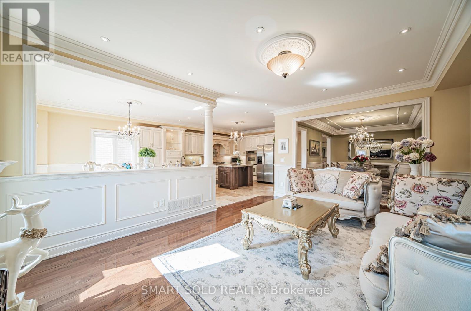 Single Family House for Sale in  DEWPOINT ROAD Vaughan (Patterson) 