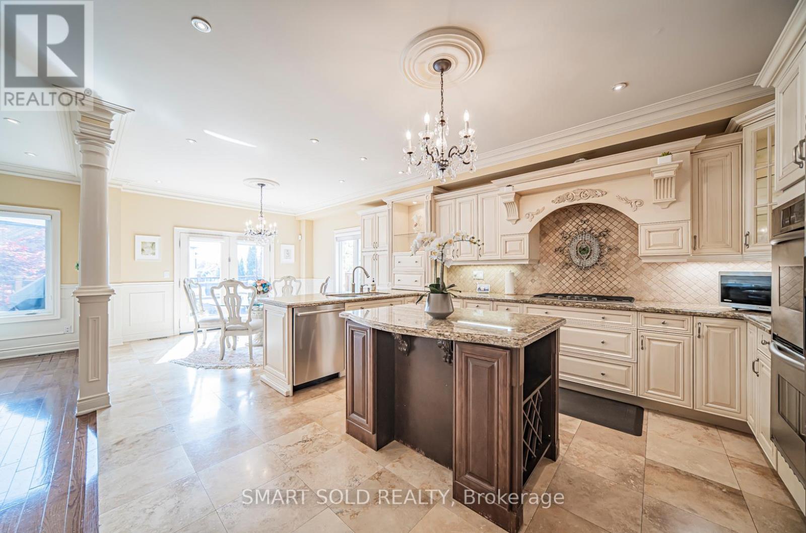 Single Family House for Sale in  DEWPOINT ROAD Vaughan (Patterson) 