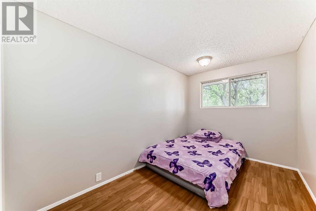 Single Family House Bi-level for Sale in  Canfield Crescent SW Canyon Meadows Calgary 