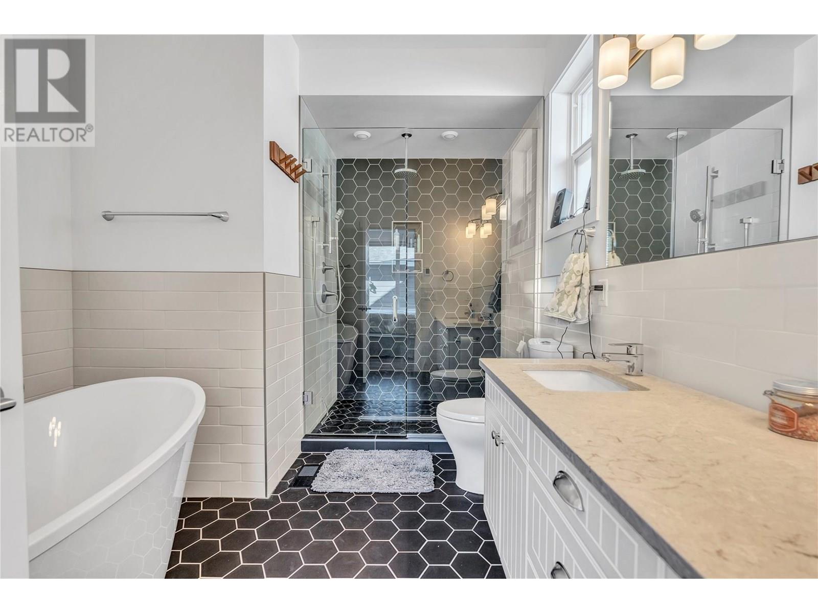  121 Sendero Crescent, Penticton