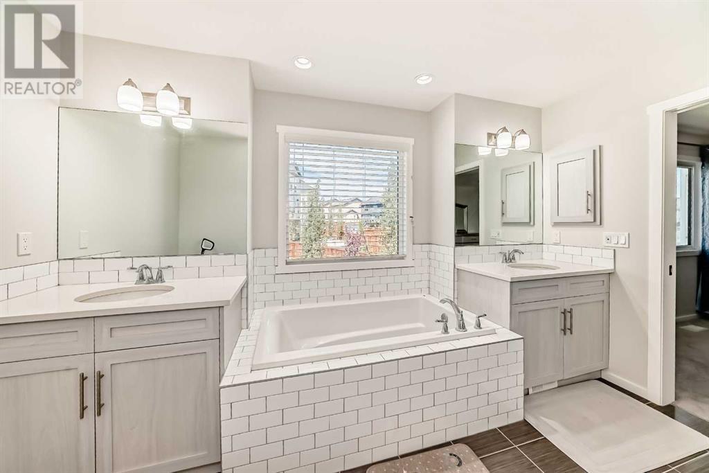 Single Family House for Sale in  Nolanhurst Way NW Nolan Hill Calgary 