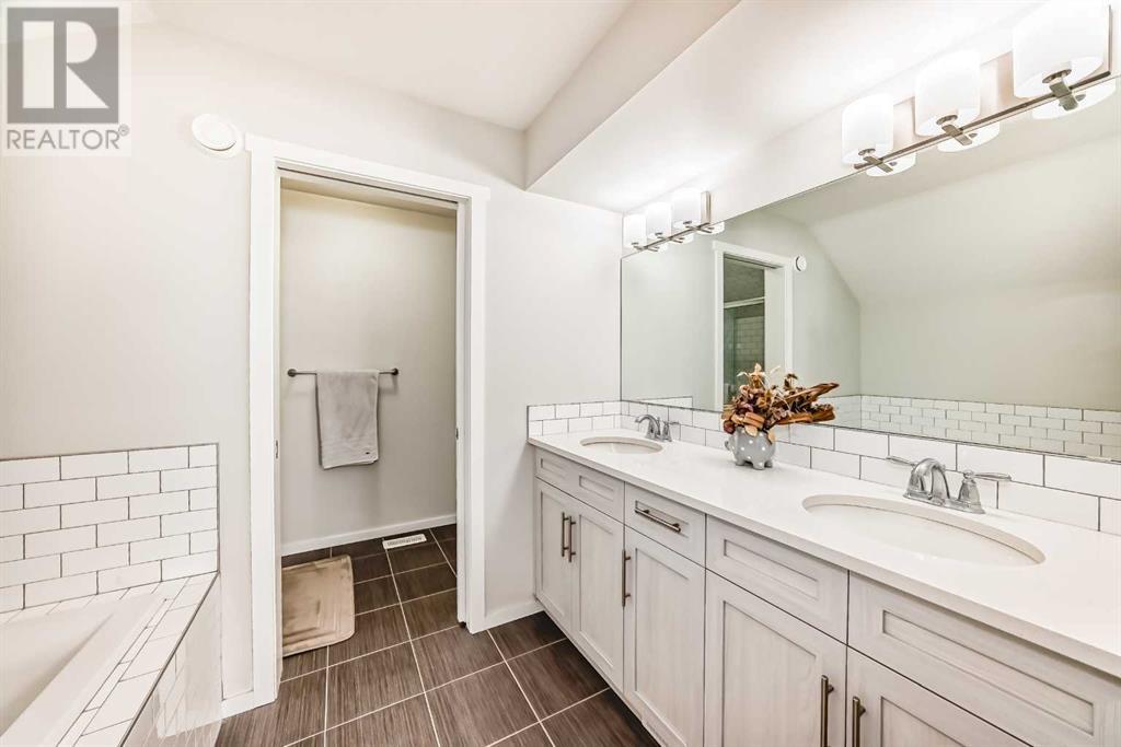 Single Family House for Sale in  Nolanhurst Way NW Nolan Hill Calgary 