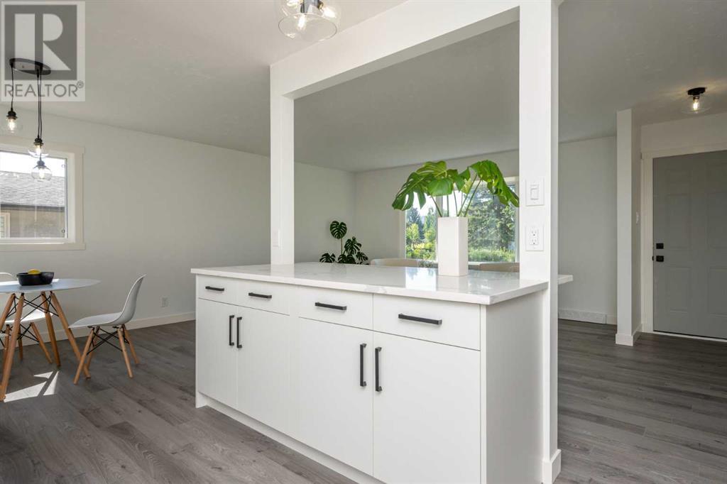 Single Family House Bungalow for Sale in   Avenue SW Kingsland Calgary 