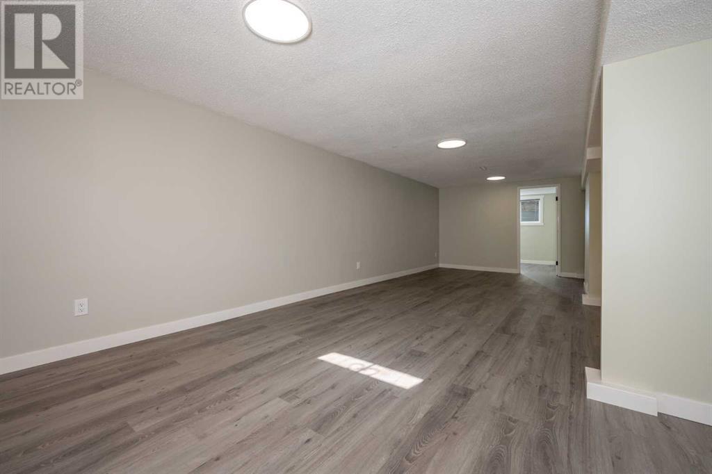 724 80 Avenue SW, Calgary, Alberta