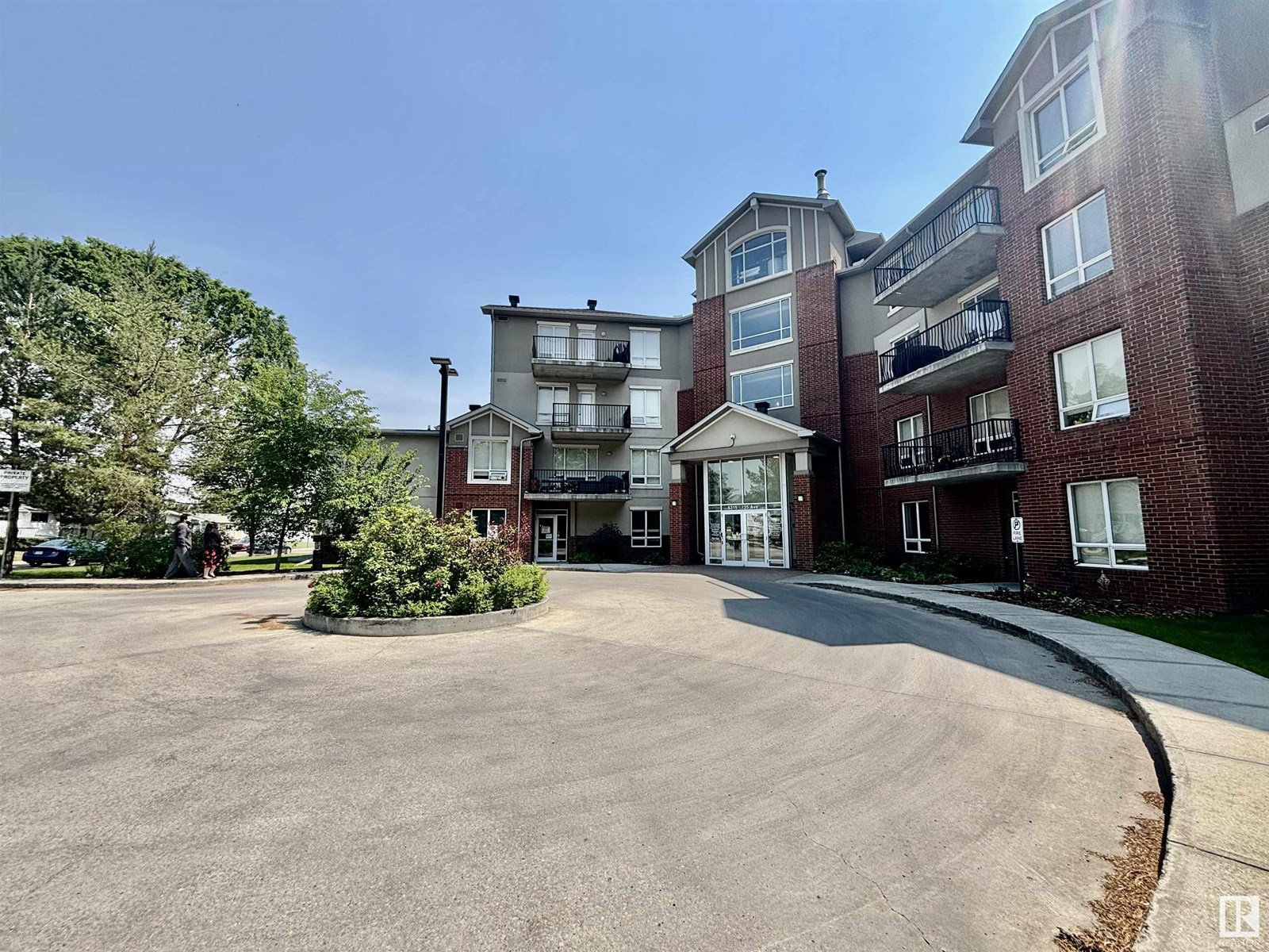Single Family House for Sale in #   AV NW Edmonton 