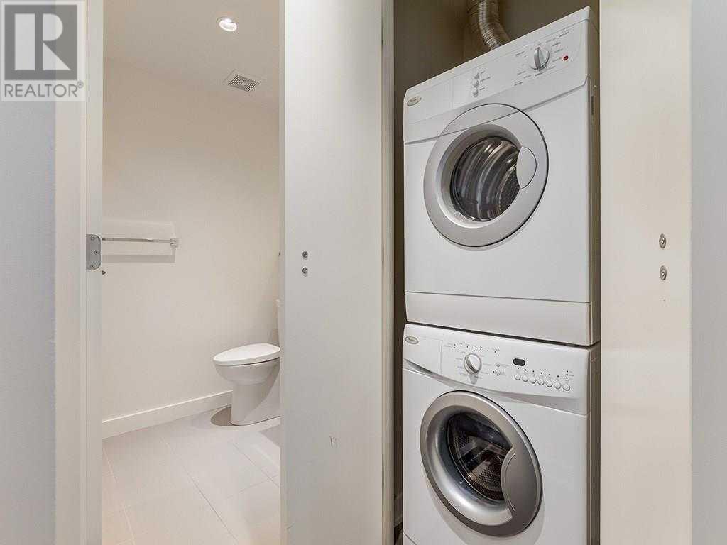 Single Family House for Sale in    Avenue SW Beltline Calgary 