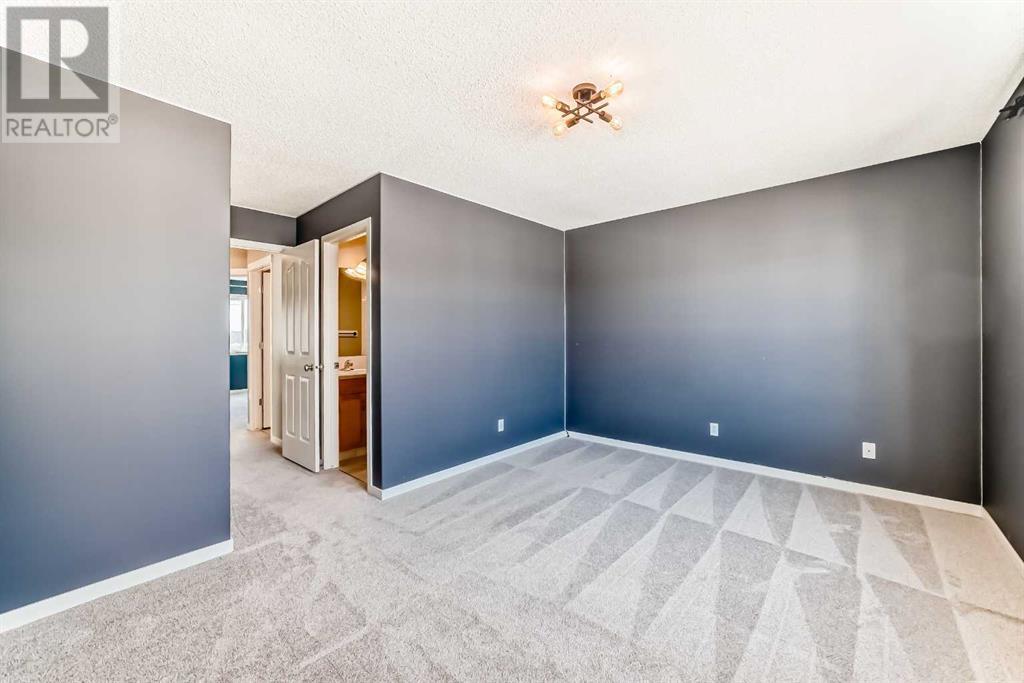 Single Family House for Sale in  Cranberry Way SE Cranston Calgary 