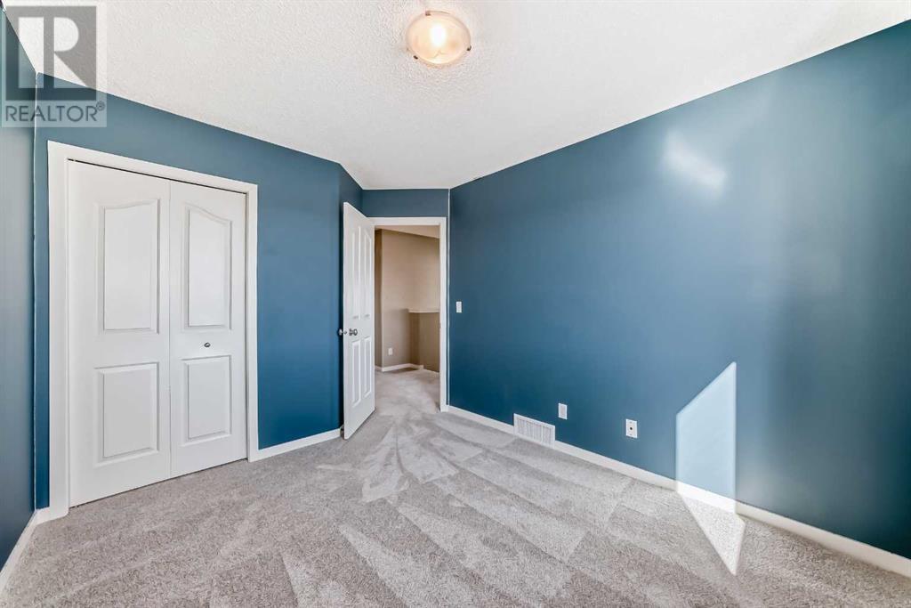 Single Family House for Sale in  Cranberry Way SE Cranston Calgary 