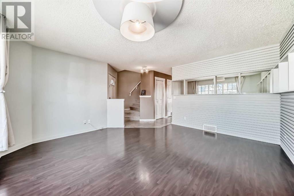 Single Family House for Sale in  Cranberry Way SE Cranston Calgary 