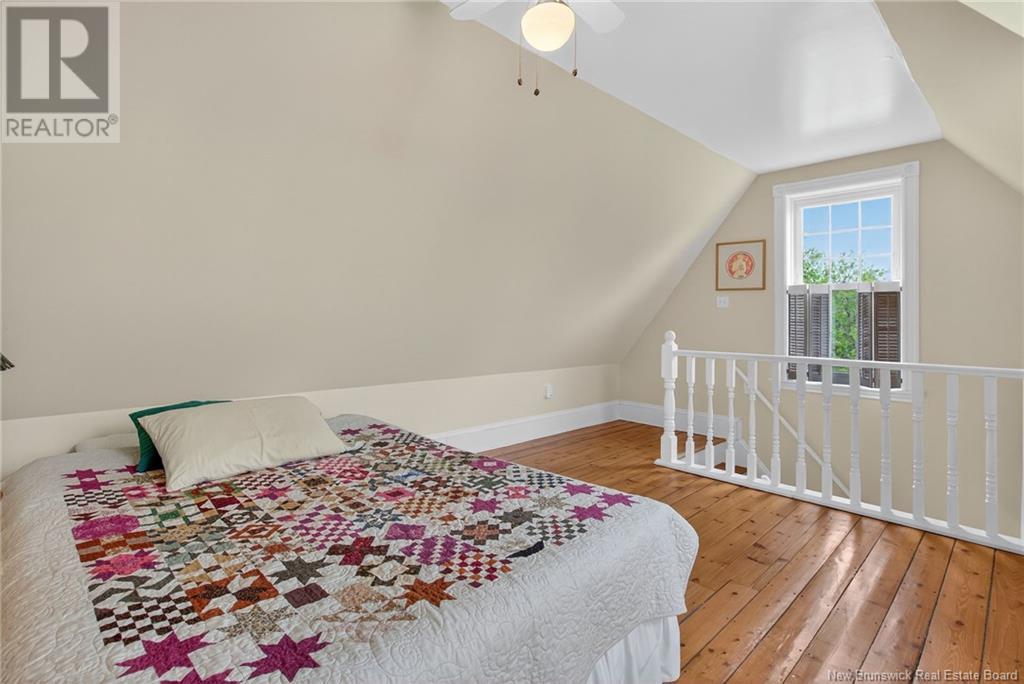 2622 RIVER ROAD - 44