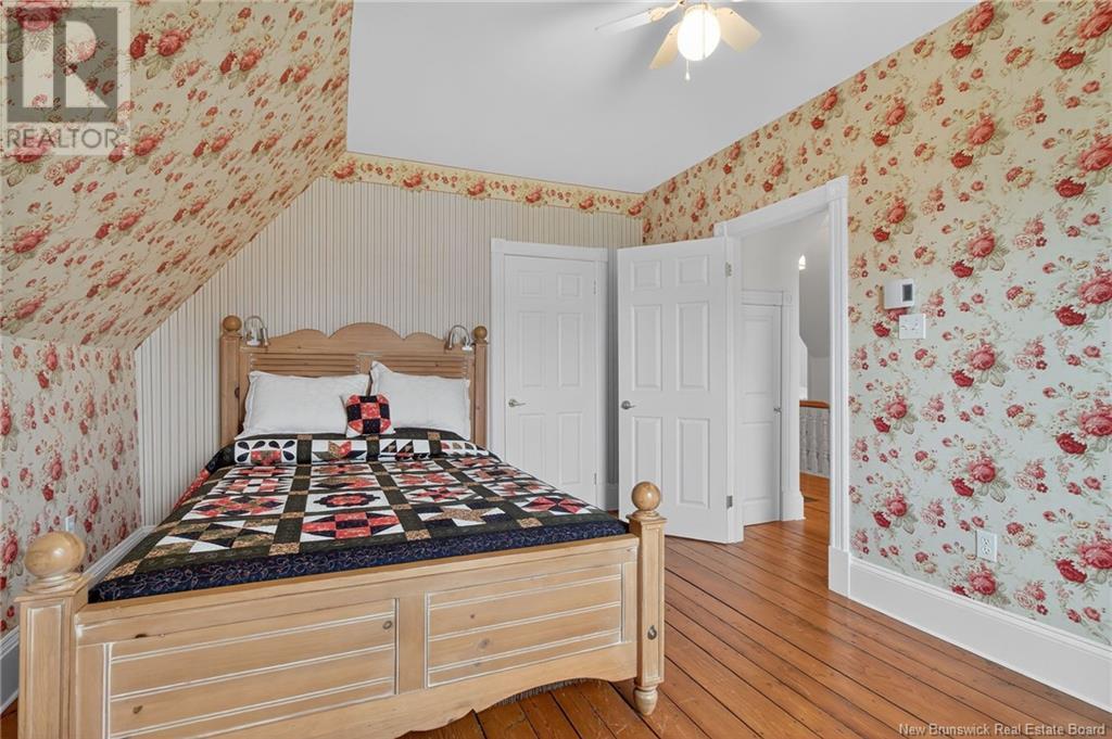 2622 RIVER ROAD - 41