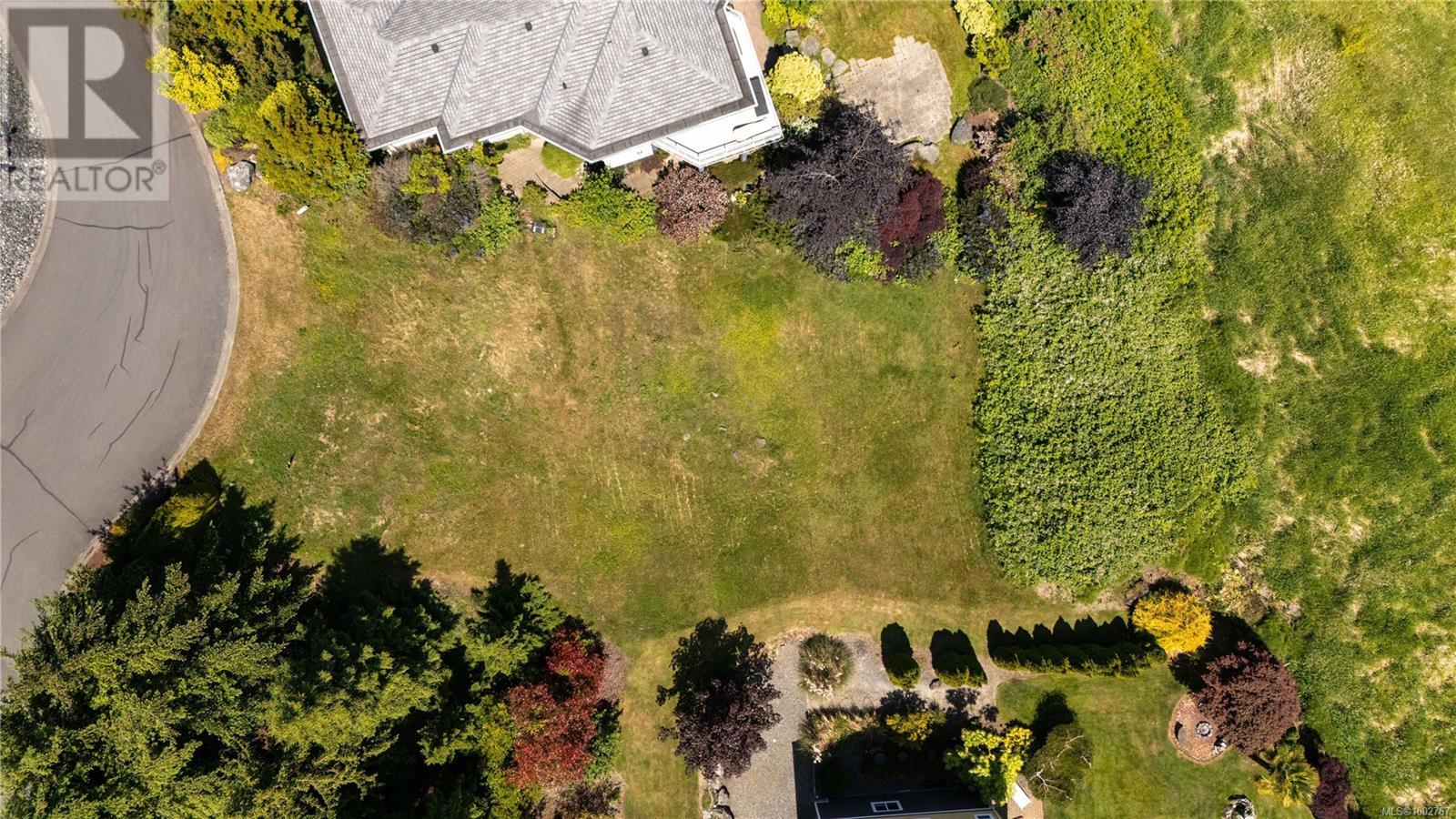 7003 Beach View Crt, Central Saanich