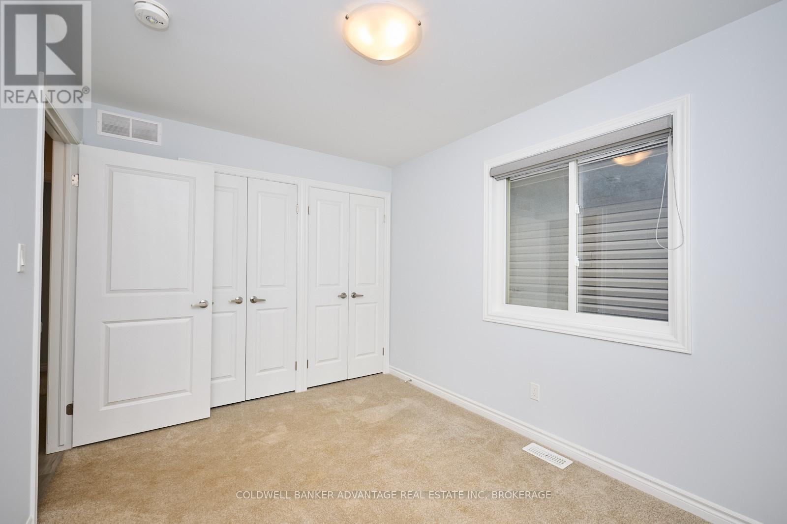 Photo 30 of 45 Mclaughlin Street, Welland ON