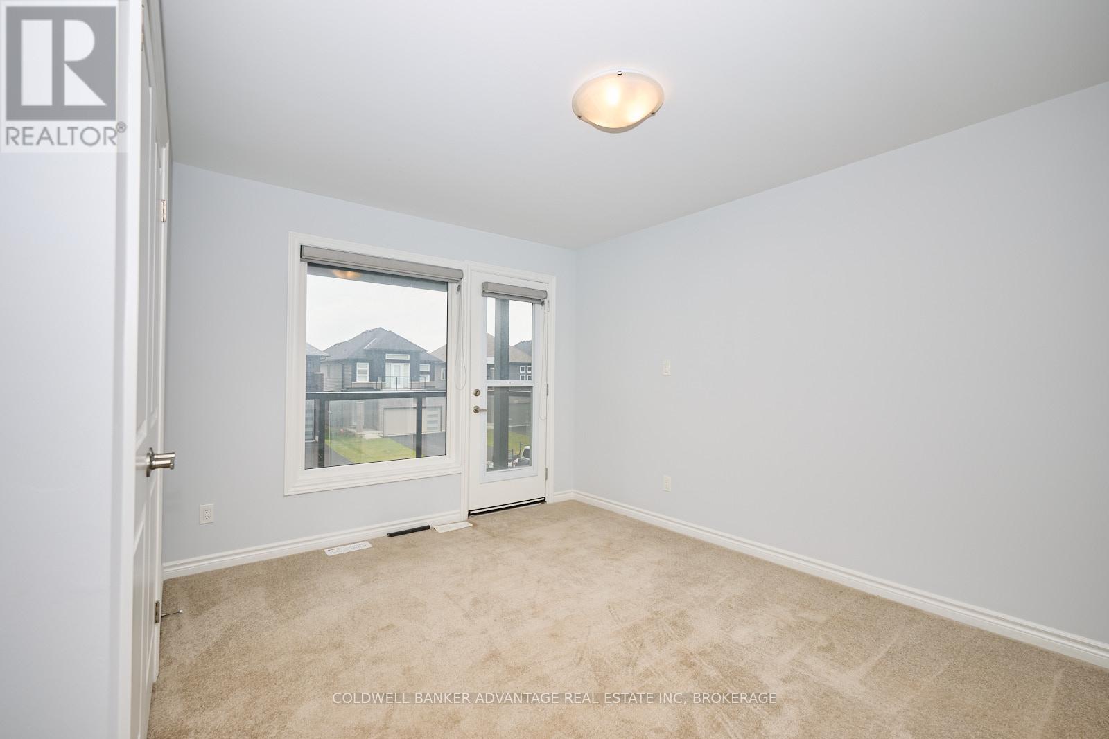 Photo 33 of 45 Mclaughlin Street, Welland ON