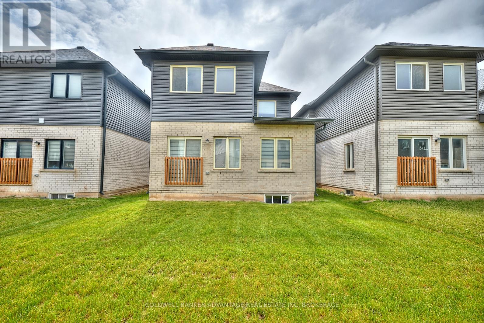 Photo 39 of 45 Mclaughlin Street, Welland ON