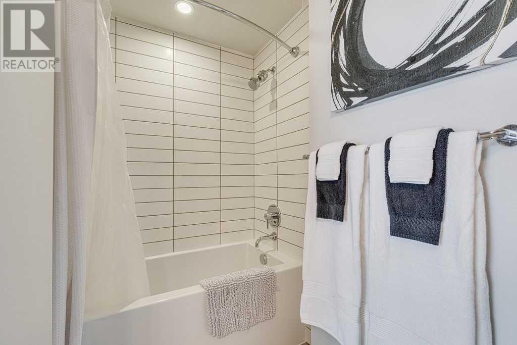 Single Family House for Sale in    Avenue SW Beltline Calgary 