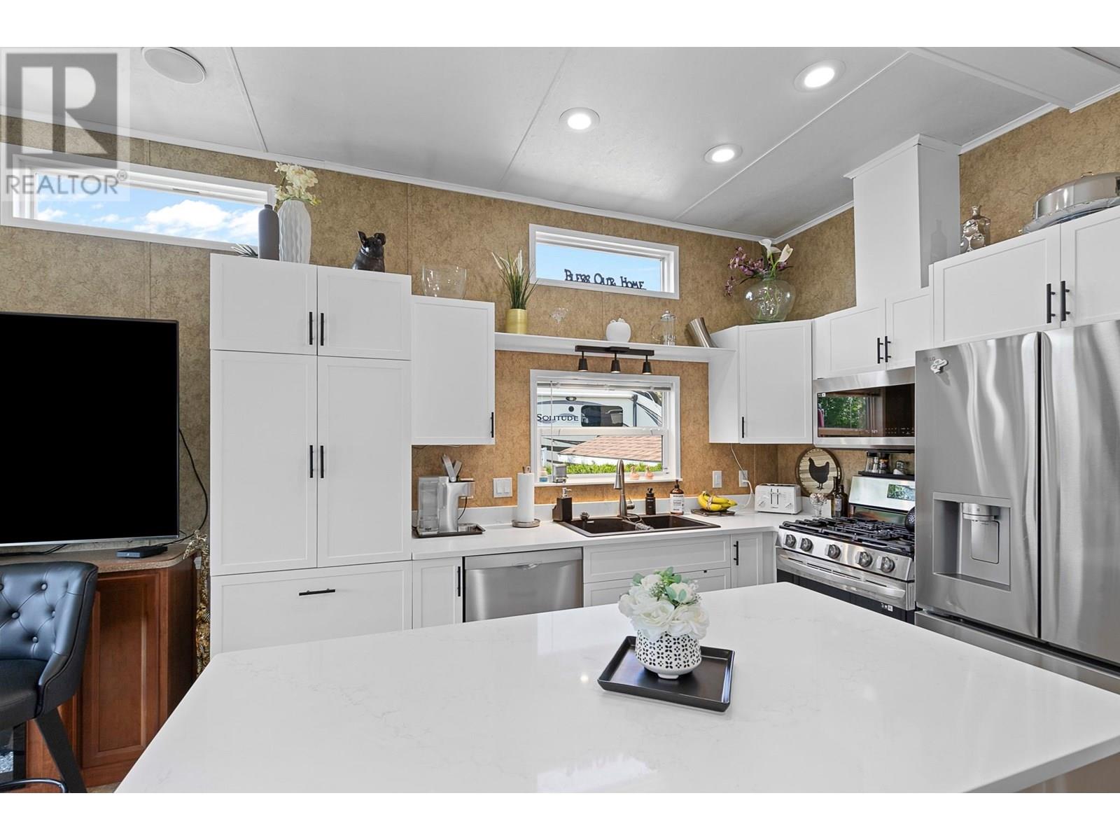 Photo 13 of 8000 Highland Road Unit 33, Vernon BC