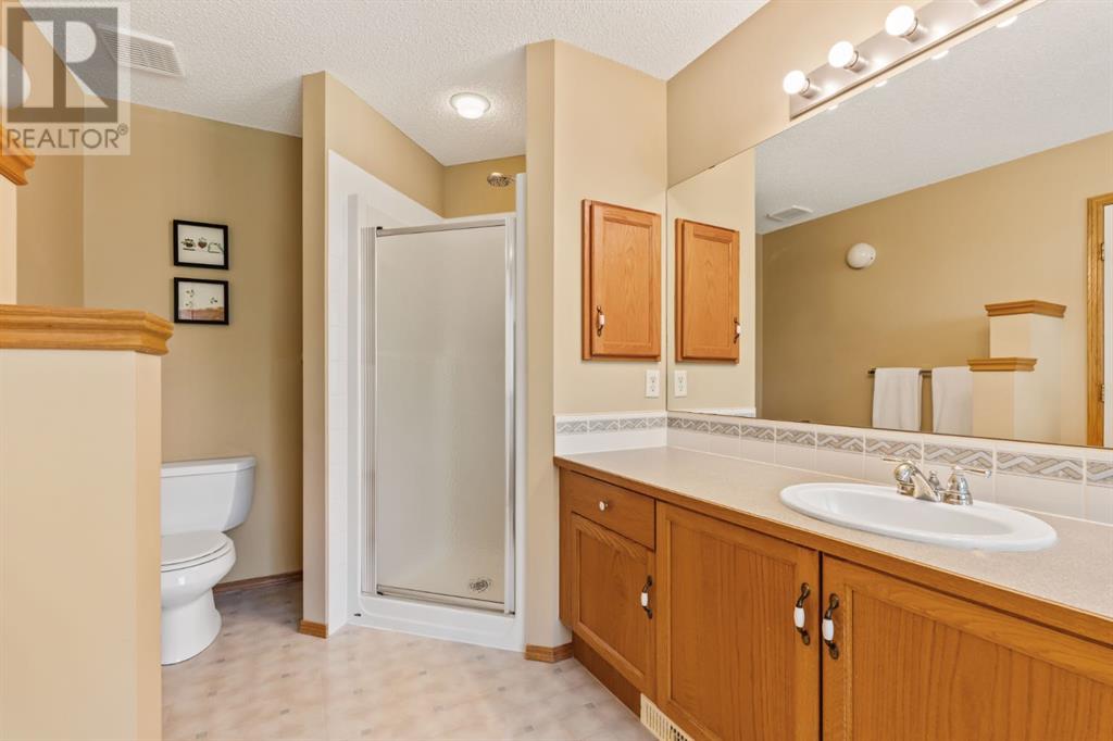 Single Family House for Sale in  Discovery Ridge Court SW Discovery Ridge Calgary 