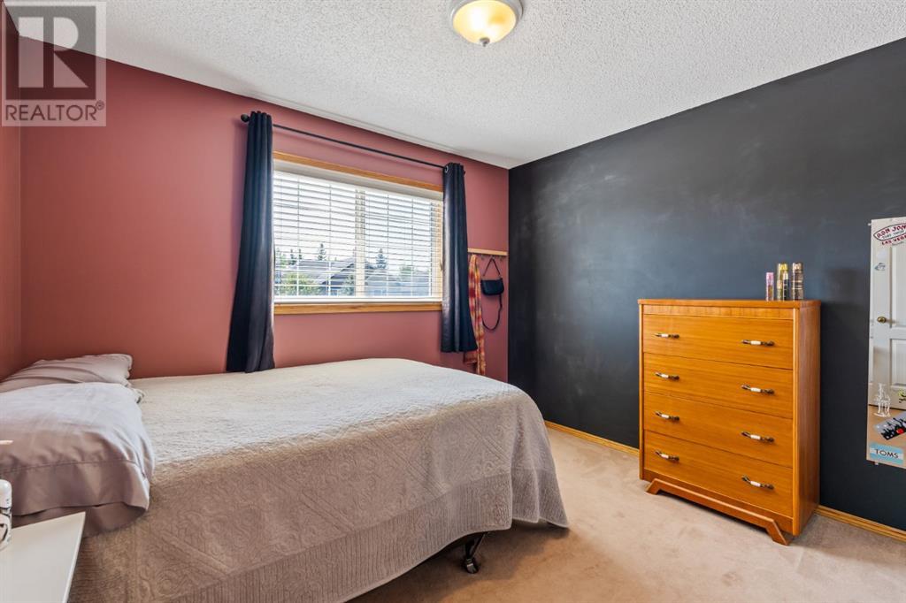 Single Family House for Sale in  Discovery Ridge Court SW Discovery Ridge Calgary 