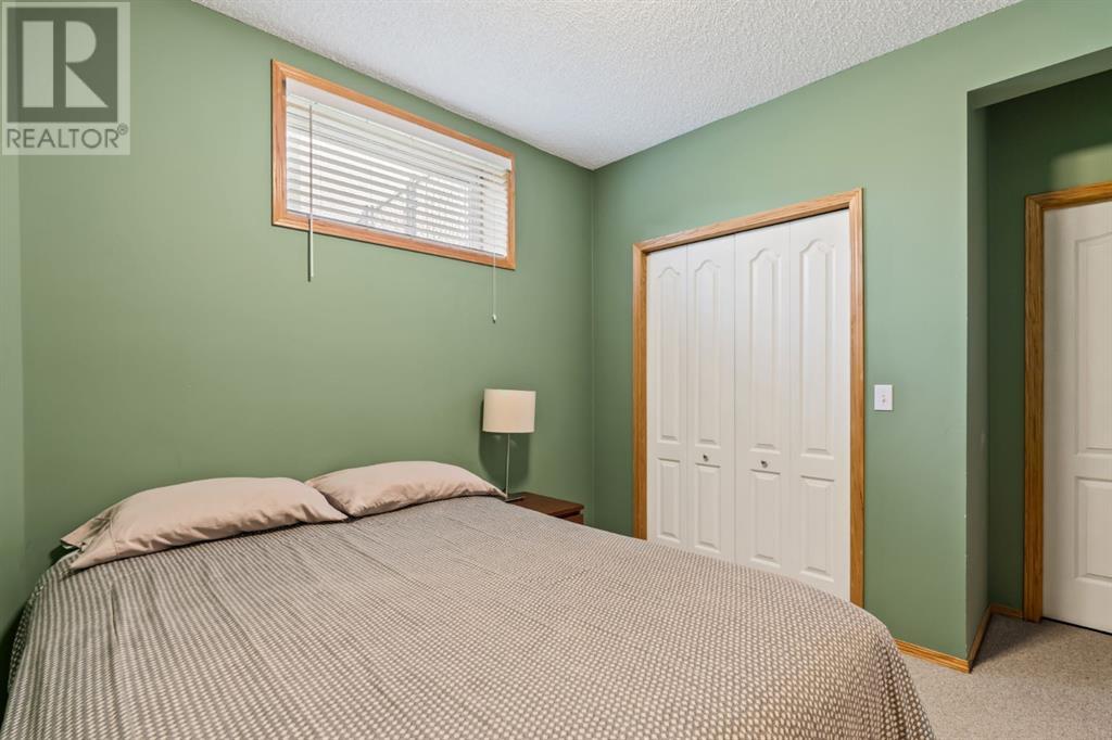 Single Family House for Sale in  Discovery Ridge Court SW Discovery Ridge Calgary 